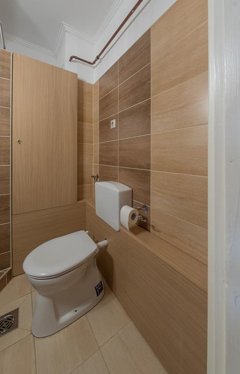 Aqua Apartman Gyula Exteriör bild